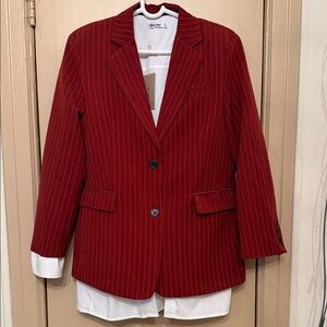 Inspired Miu  Burgundy Pinstriped Single-Breasted Blazer